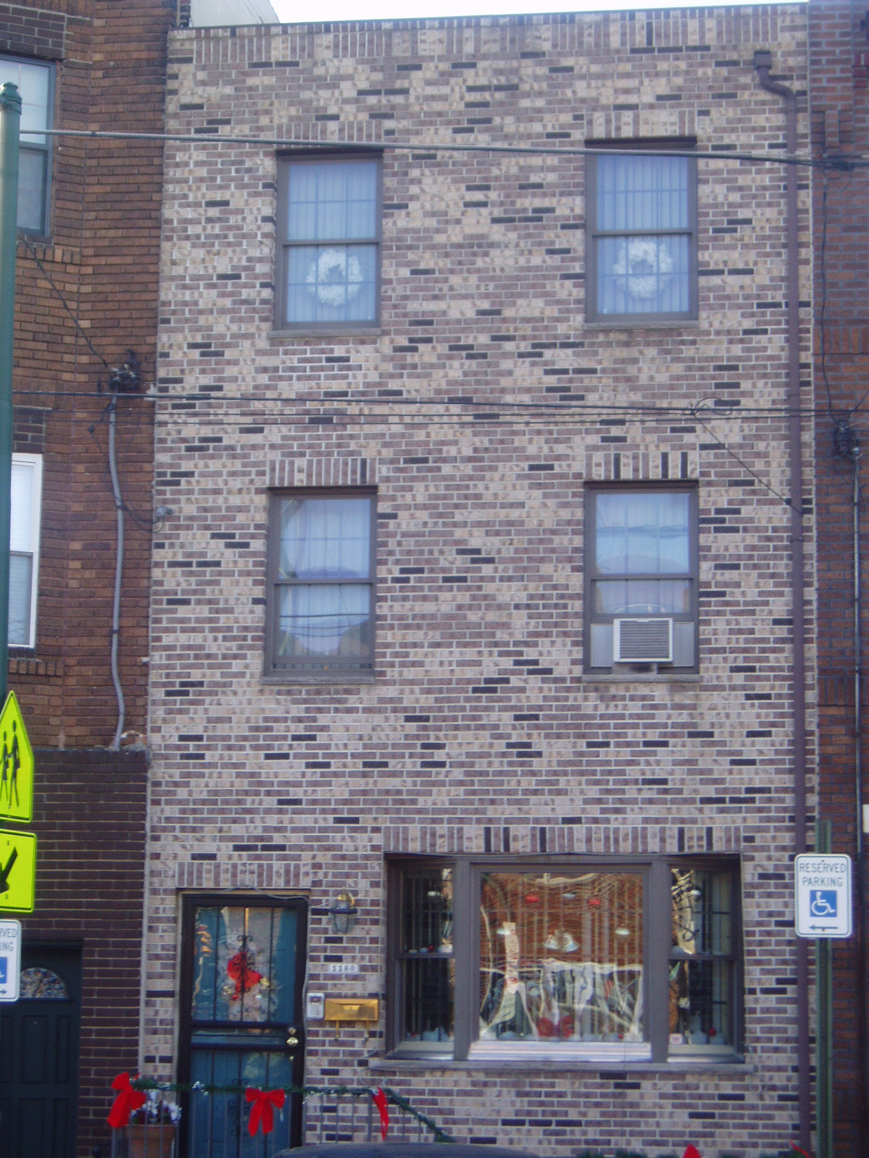 twotonebrickfacing.jpg